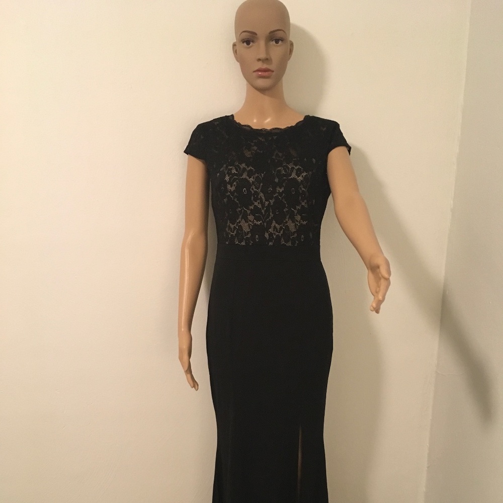Maxi Black Dress with Lace
